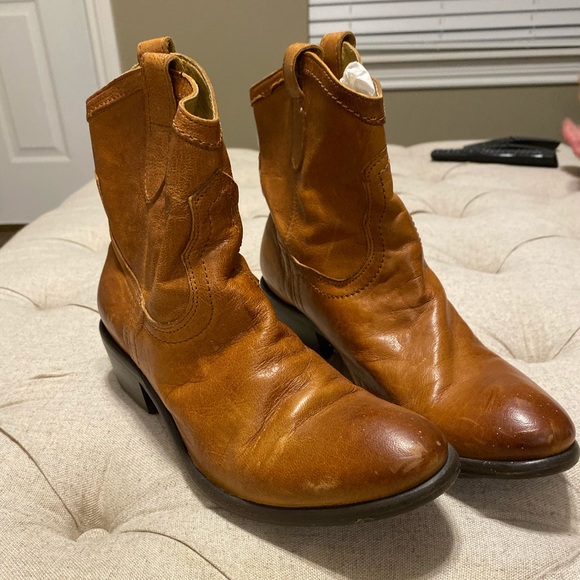 Frye Shoes - Frye Booties